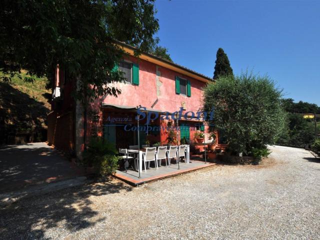 Case e ville in vendita di 230 m²