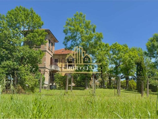 Case e ville in vendita di 230 m²
