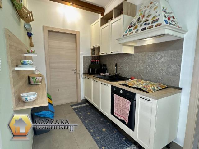 Case e ville in vendita di 230 m² in Traversa la Pizzuta