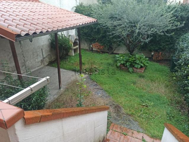 Case e ville in vendita di 230 m² in Via Ardengo Soffici