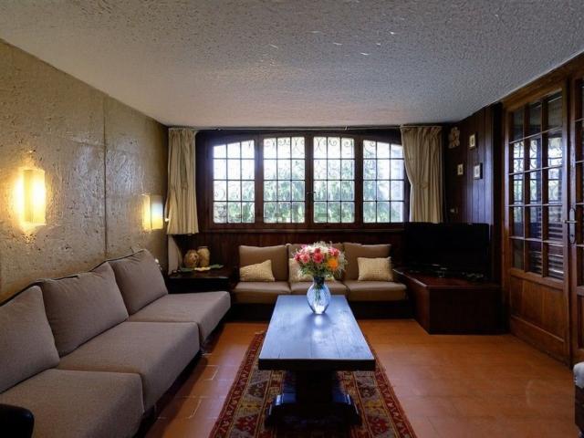 Case e ville in vendita di 230 m² in Via della Gronda, 27