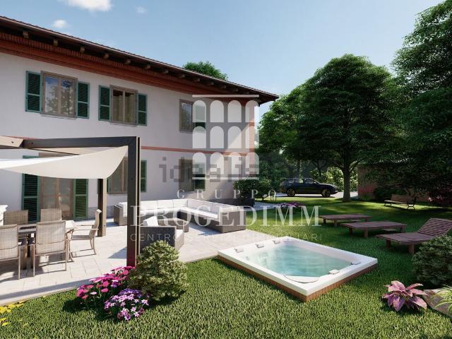 Case e ville in vendita di 230 m² in Via Fratelli Cervi, 43