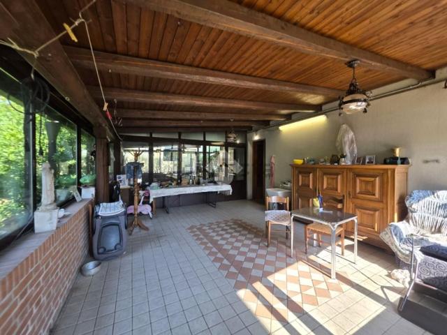 Case e ville in vendita di 230 m² in Via Straelle, 706