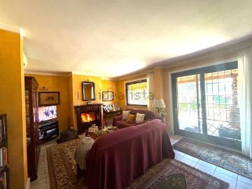 Case e ville in vendita di 230 m² in Viale Santa Maria Goretti