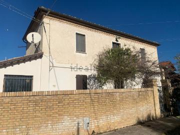 Case e ville in vendita di 230 m² in Contrada Casale