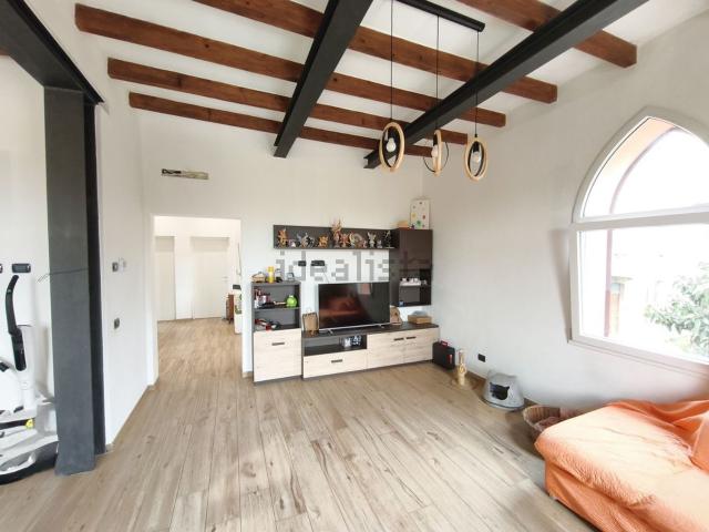 Case e ville in vendita di 230 m² in Strada della Vigna, 22