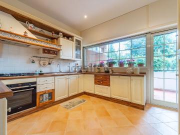 Case e ville in vendita di 231 m² in Via dei Noccioli