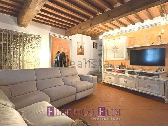 Case e ville in vendita di 233 m² in Via Giocondo Papi