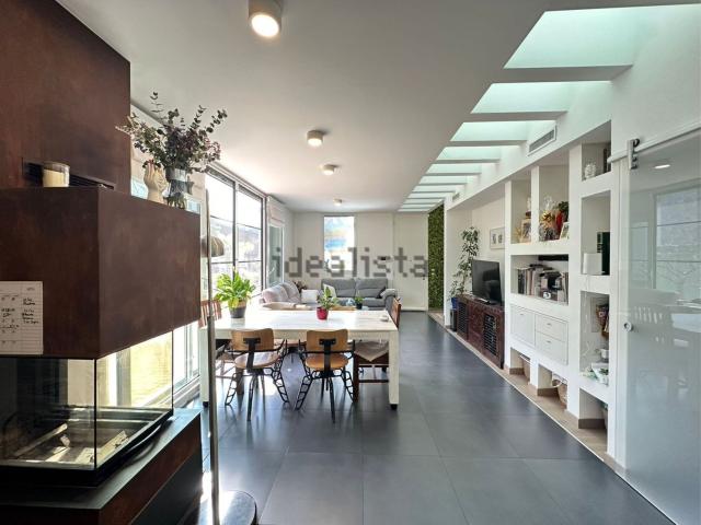 Case e ville in vendita di 233 m² in Via dei Pioppi, 15