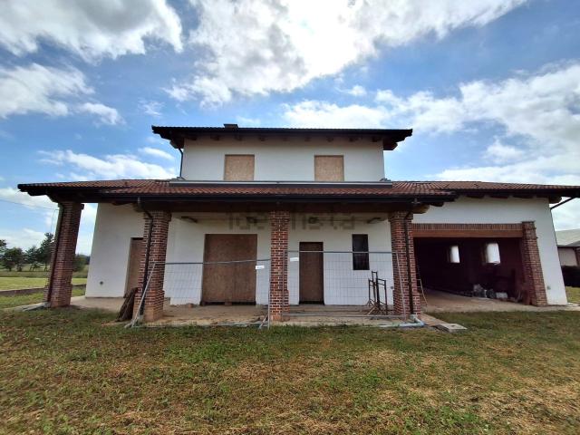Case e ville in vendita di 233 m² in Strada del Mazzucco