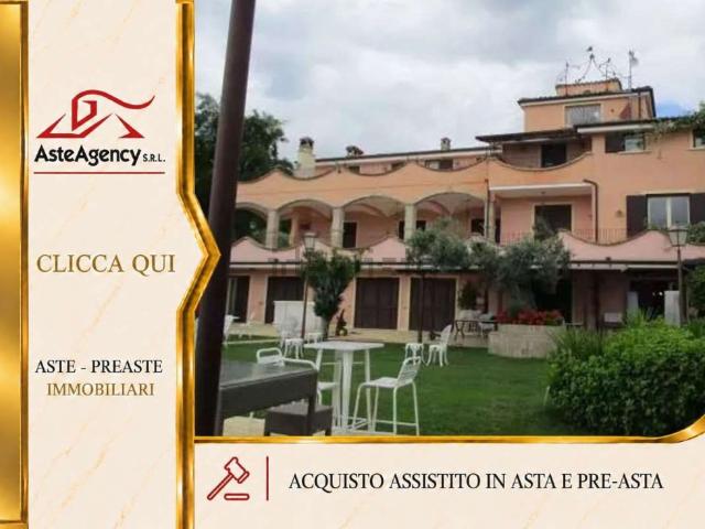 Case e ville in vendita di 2341 m² in Via Moncocitto, 2