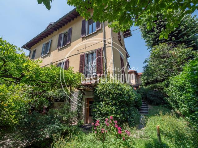 Case e ville in vendita di 234 m² in Via Privata Giulio Caccini, 10