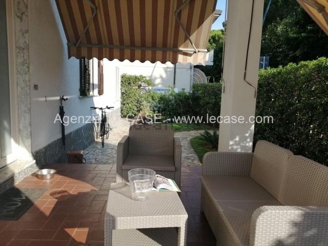 Case e ville in vendita di 235 m²