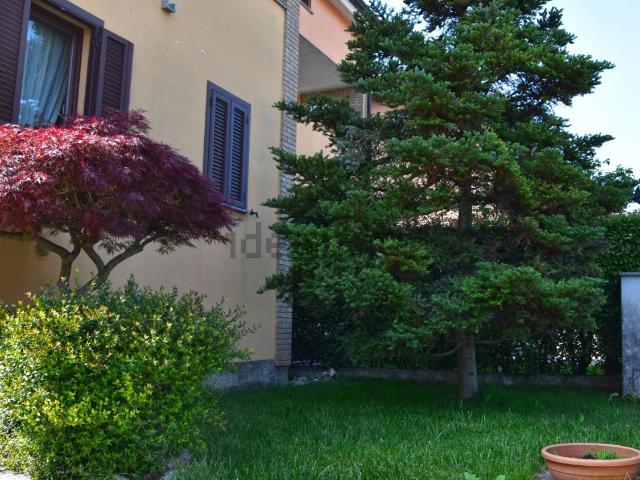 Case e ville in vendita di 235 m² in Via Giovanni Prati, 29