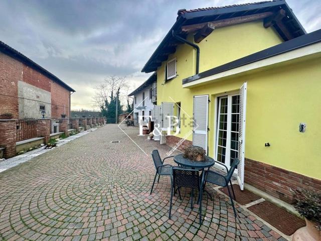 Villetta indipendente in vendita di 235 m² in Strada Lascaris, 64