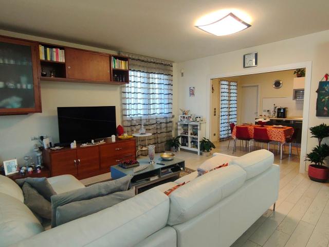 Case e ville in vendita di 236 m² in Via Arcangeli