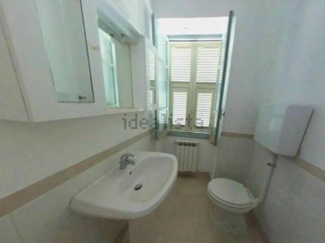 Case e ville in vendita di 236 m² in Via Trieste