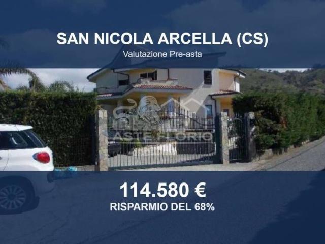 Case e ville in vendita di 236 m² in Contrada Profondiero