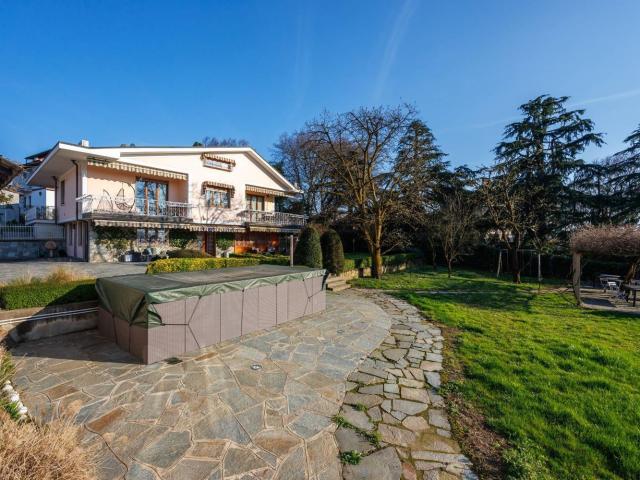 Case e ville in vendita di 236 m² in Strada Privata D.D Nann