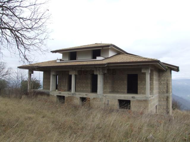 Case e ville in vendita di 239 m² in Contrada San Martino