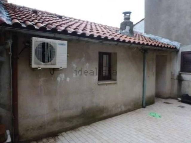 Case e ville in vendita di 239 m² in Corso V. Emanuele, 35
