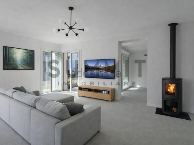 Case e ville in vendita di 240 m²