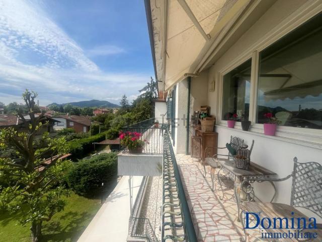 Case e ville in vendita di 240 m²