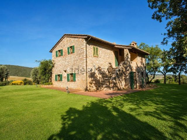 Case e ville in vendita di 240 m²