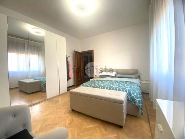 Case e ville in vendita di 240 m² in Via Aglaia Anassilide, 3
