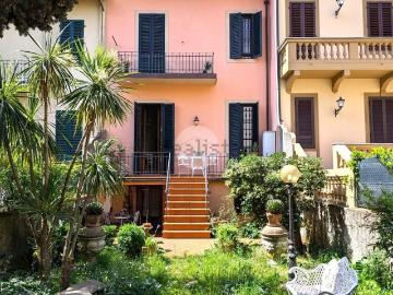 Casa in vendita a San Frediano Firenze - Giardino