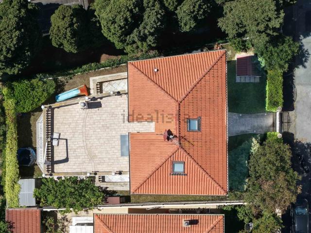 Case e ville in vendita di 240 m²