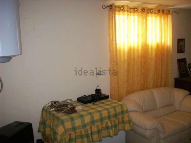 Case e ville in vendita di 240 m² in Via delle Madonie