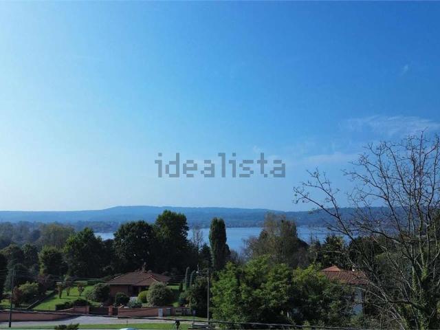 Case e ville in vendita di 240 m² in Via Lavaggione