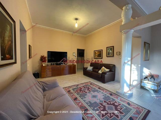 Case e ville in vendita di 240 m² in Via Stella Marina
