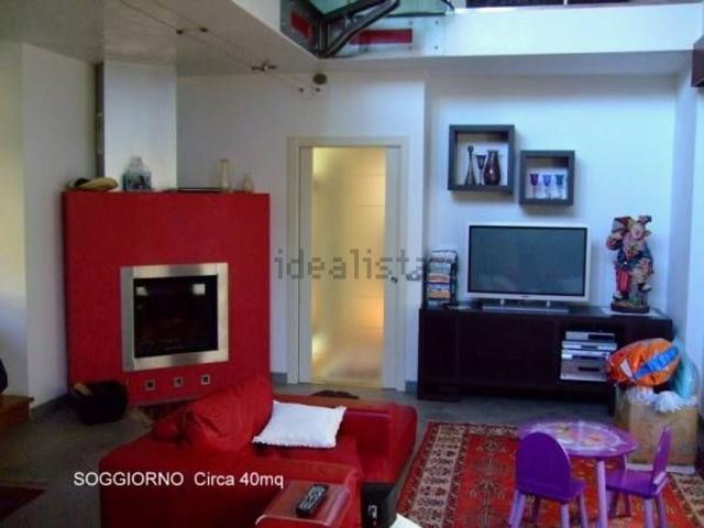 Case e ville in vendita di 240 m² in Via Quarnaro