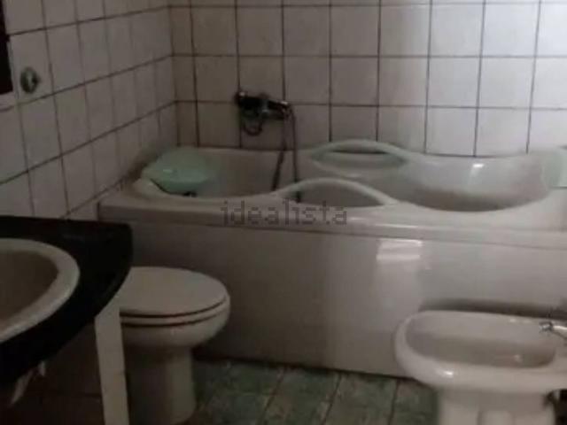 Case e ville in vendita di 240 m² in Via Torre Dentice