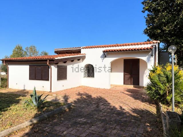 Case e ville in vendita di 240 m² in Viale Luigi Einaudi