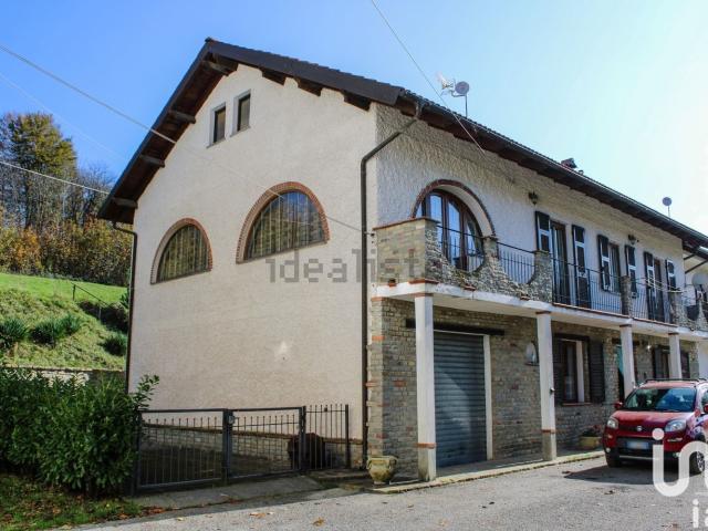 Case e ville in vendita di 240 m² in Località Ca&apos  Gepin