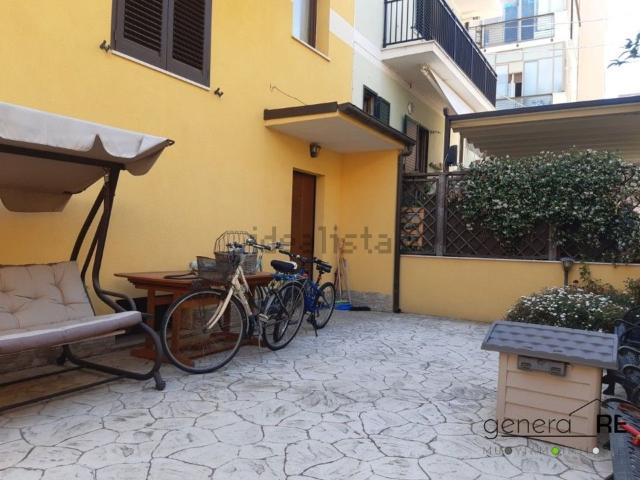Case e ville in vendita di 241 m²