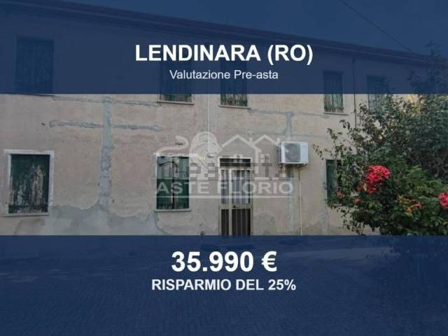 Case e ville in vendita di 241 m² in Via Arzaron, 23