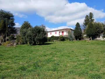 Case e ville in vendita di 242 m² in Via Fontana Marcaccio