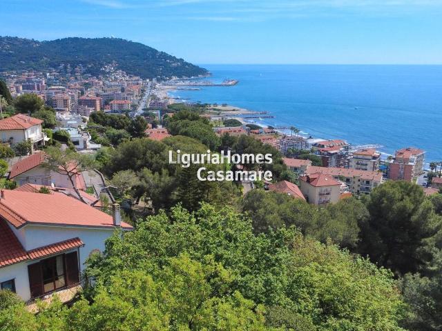 Case e ville in vendita di 243 m² in Via Immacolata