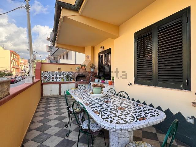 Case e ville in vendita di 243 m² in Via San Pugliatti, 2