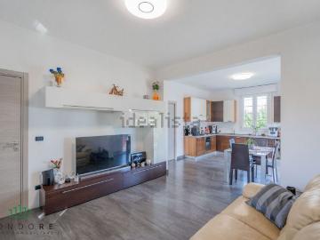 Case e ville in vendita di 244 m² in Via Cadriano, 33