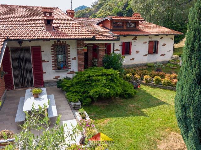 Case e ville in vendita di 244 m² in Via Polidoro Decimo