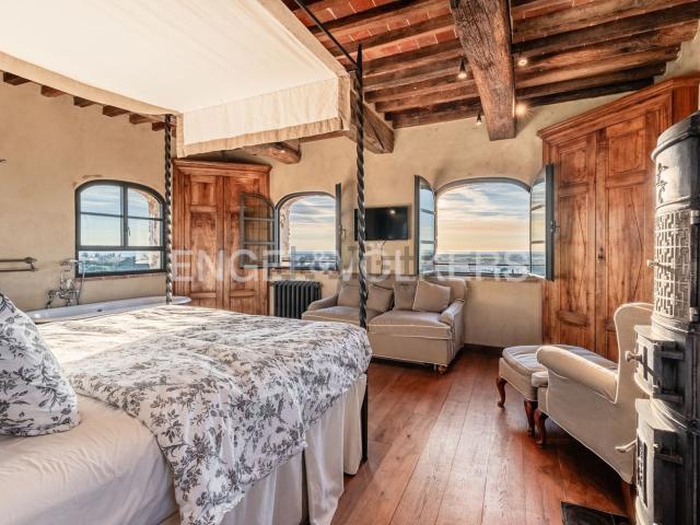 Case e ville in vendita di 244 m² in Via Piave