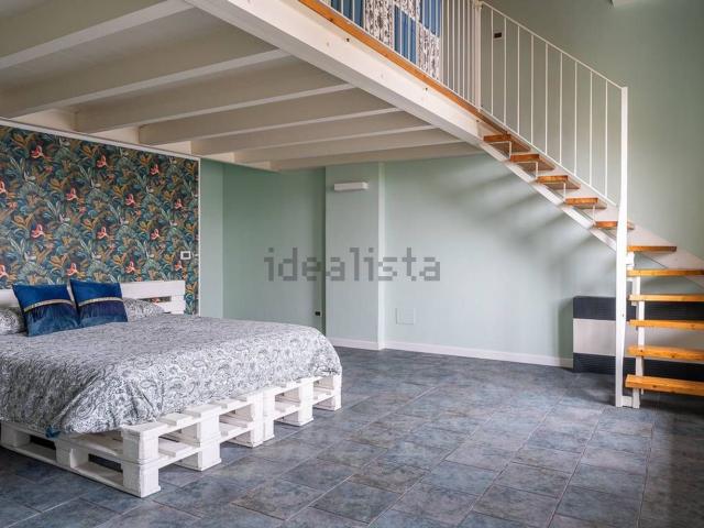 Case e ville in vendita di 245 m² in Via Marconi, 22
