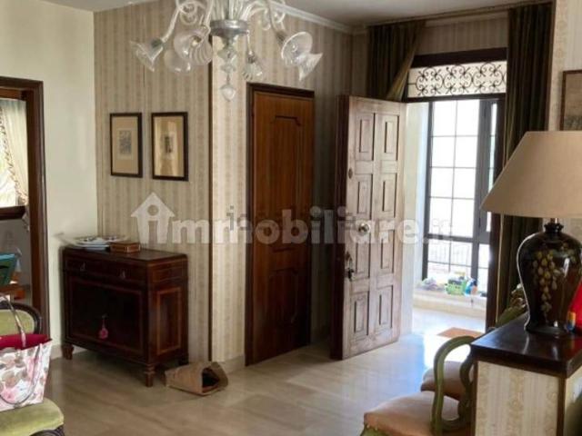 Case e ville in vendita di 245 m² in Via Lepanto