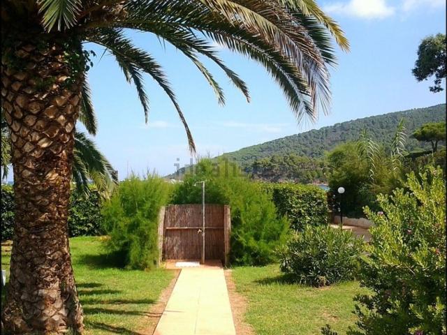 Case e ville in vendita di 245 m² in Località straccoligno