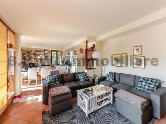 Case e ville in vendita di 246 m²